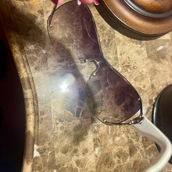 Gucci - Picture 5 of 8